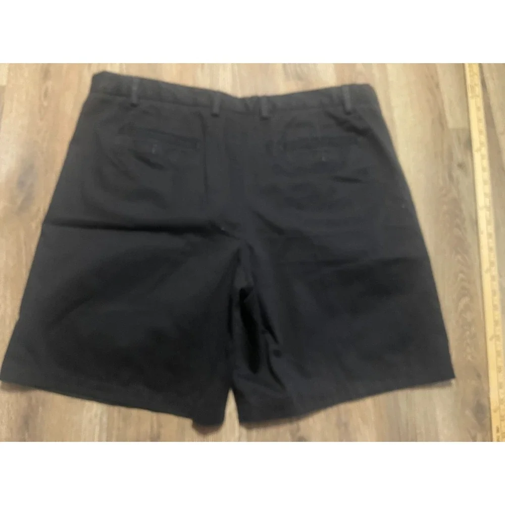 Eddie Bauer Short, Men's Size 42, Black, Dress Shorts, Pleated
